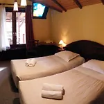Casa Mica