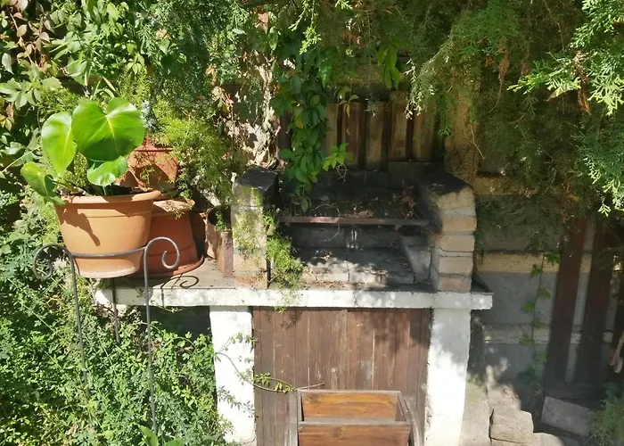 Casa Mica 3* Bucareste