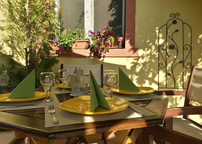 Casa Mica Pensión 3*