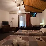 Casa Mica