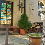 Casa Mica 招待所
