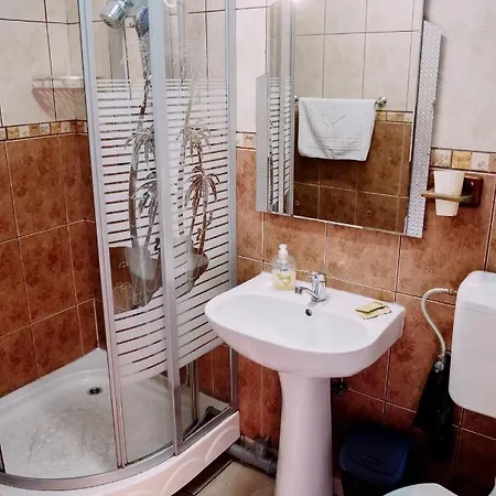 Casa Mica 3*