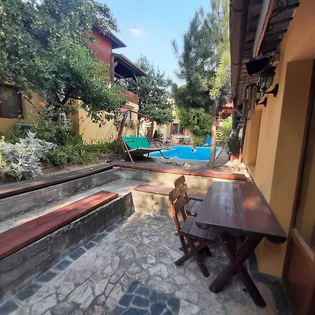 Гостевой дом Casa Mica Бухарест
