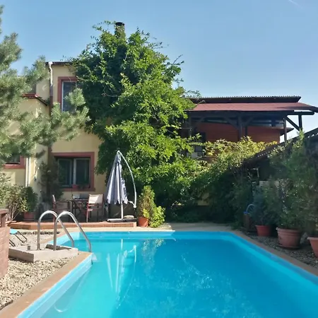 Casa Mica Bucarest